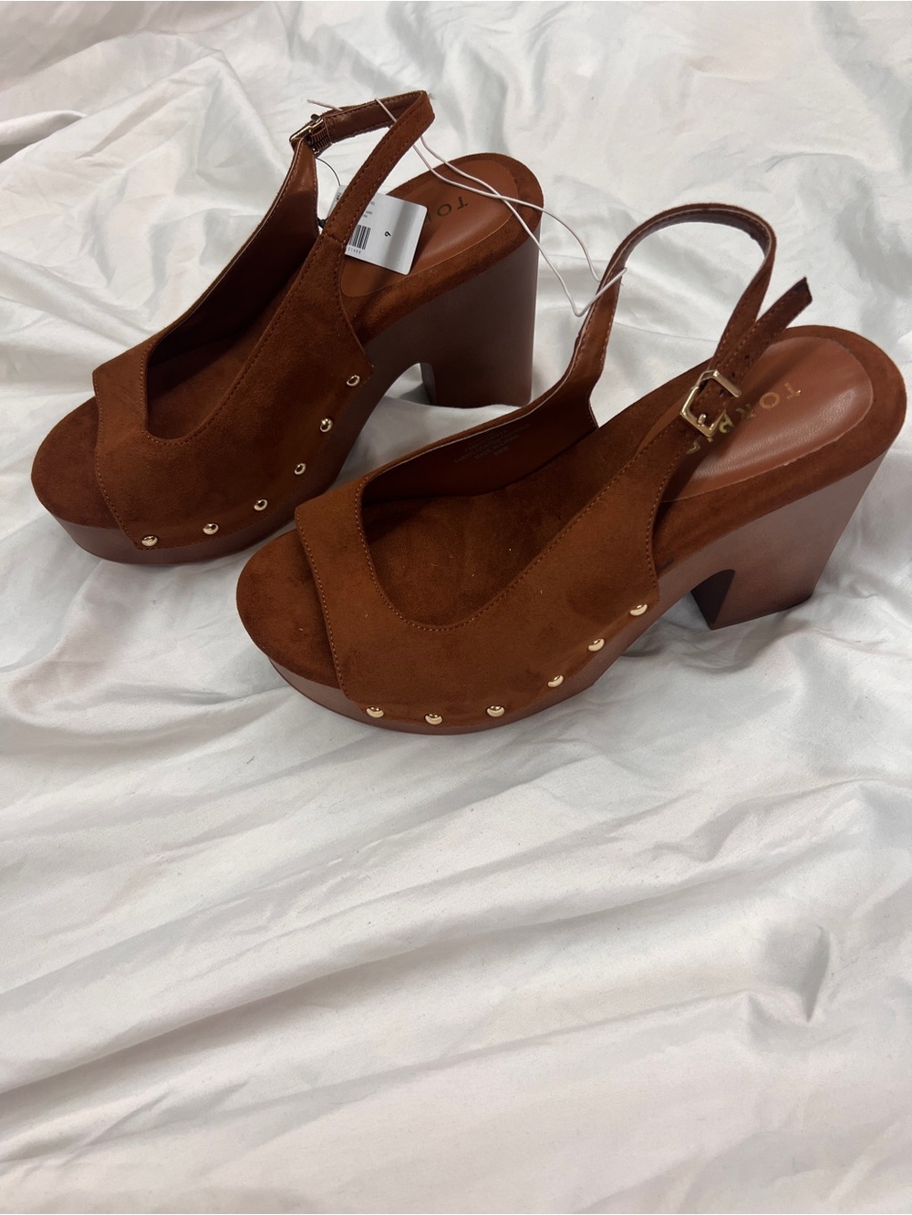 NWT Torrid Brown Suede Platform Block Heels with Gold Studs